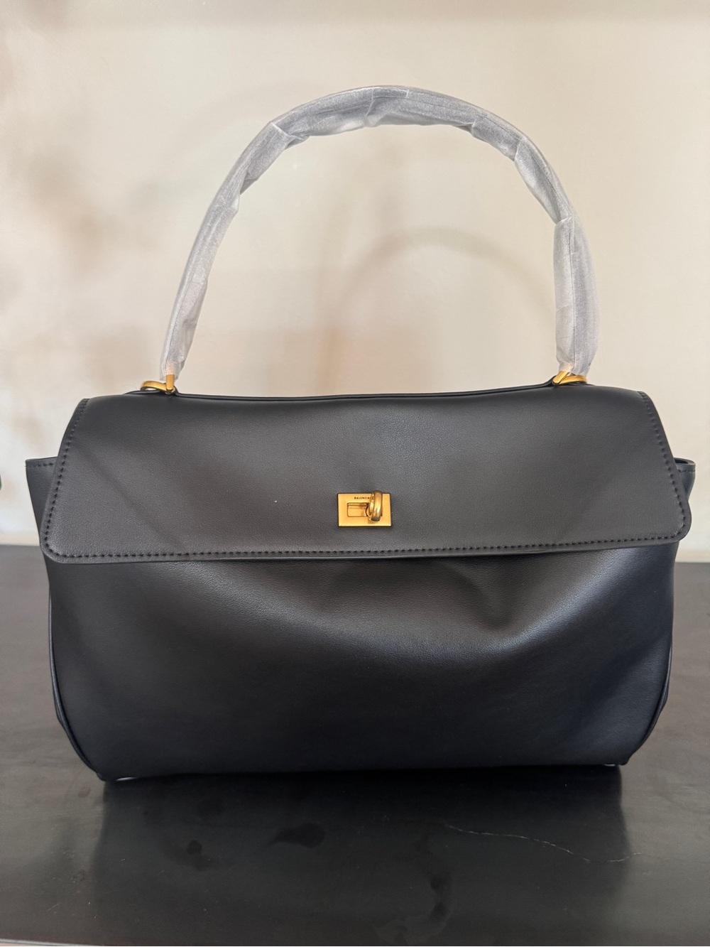 Structured Leather Handbag — Rodeo-Style Silhouette